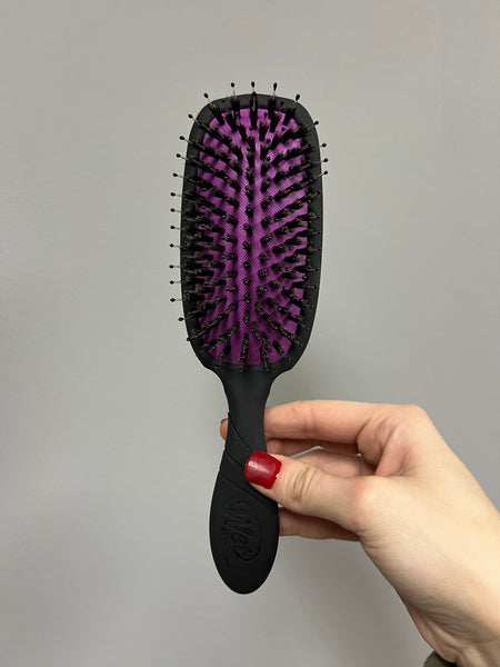 Wet brush