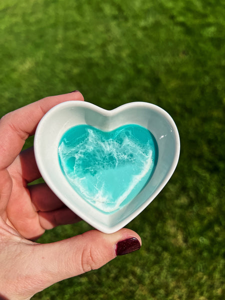 Tiny Heart Dish (WHITE)