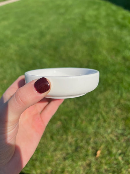 Tiny Circle Dish (WHITE)